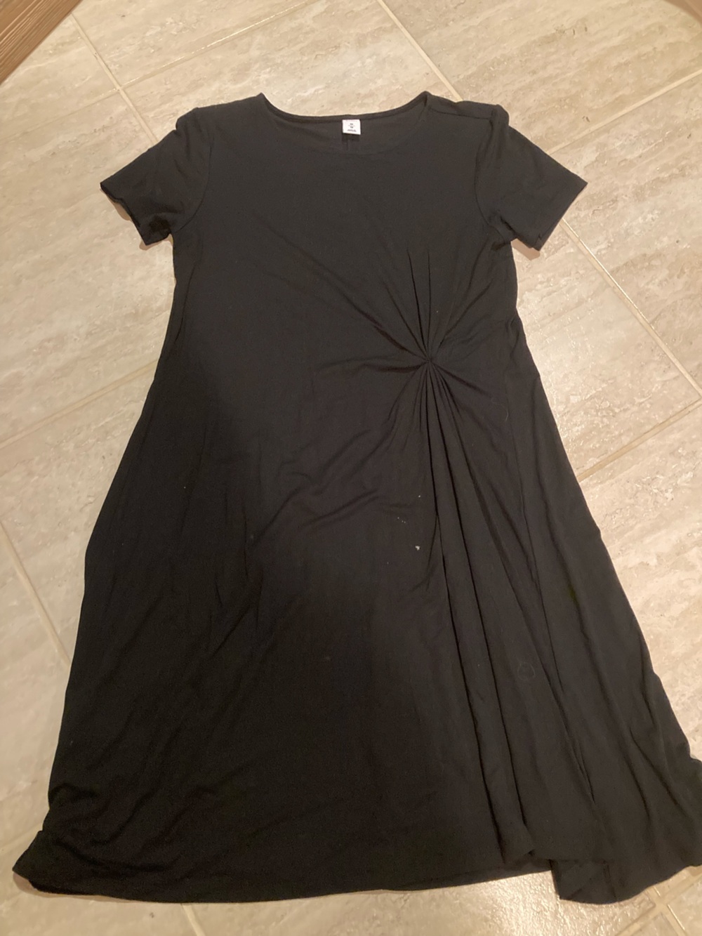 Old Navy Black Short-Sleeve Twist-Front Midi Dress